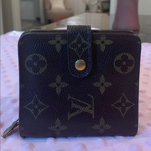 Louis Vuitton | Vintage fold compact wallet